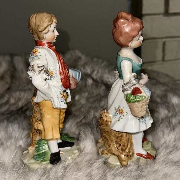 Vintage Kato Kogei Japanese Porcelain Figurines Man and Woman - Picture 5 of 16